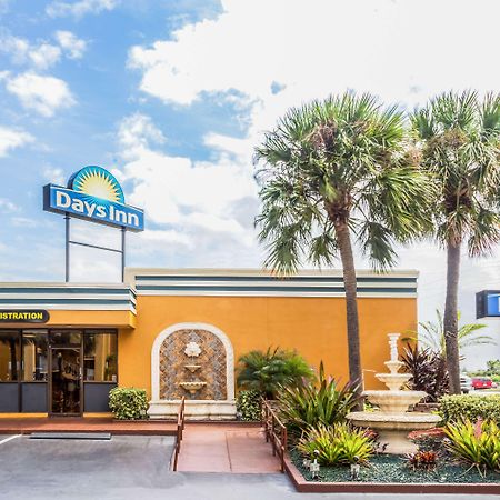 Days Inn By Wyndham Fort Lauderdale-Oakland Park Airport N Luaran gambar