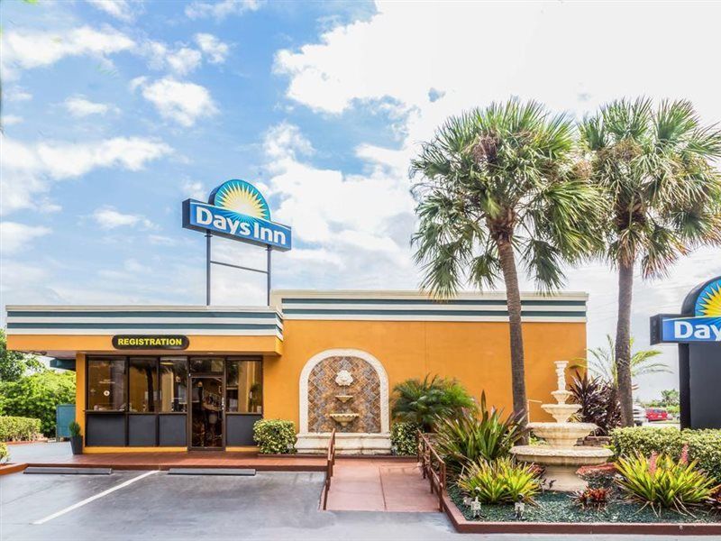 Days Inn By Wyndham Fort Lauderdale-Oakland Park Airport N Luaran gambar