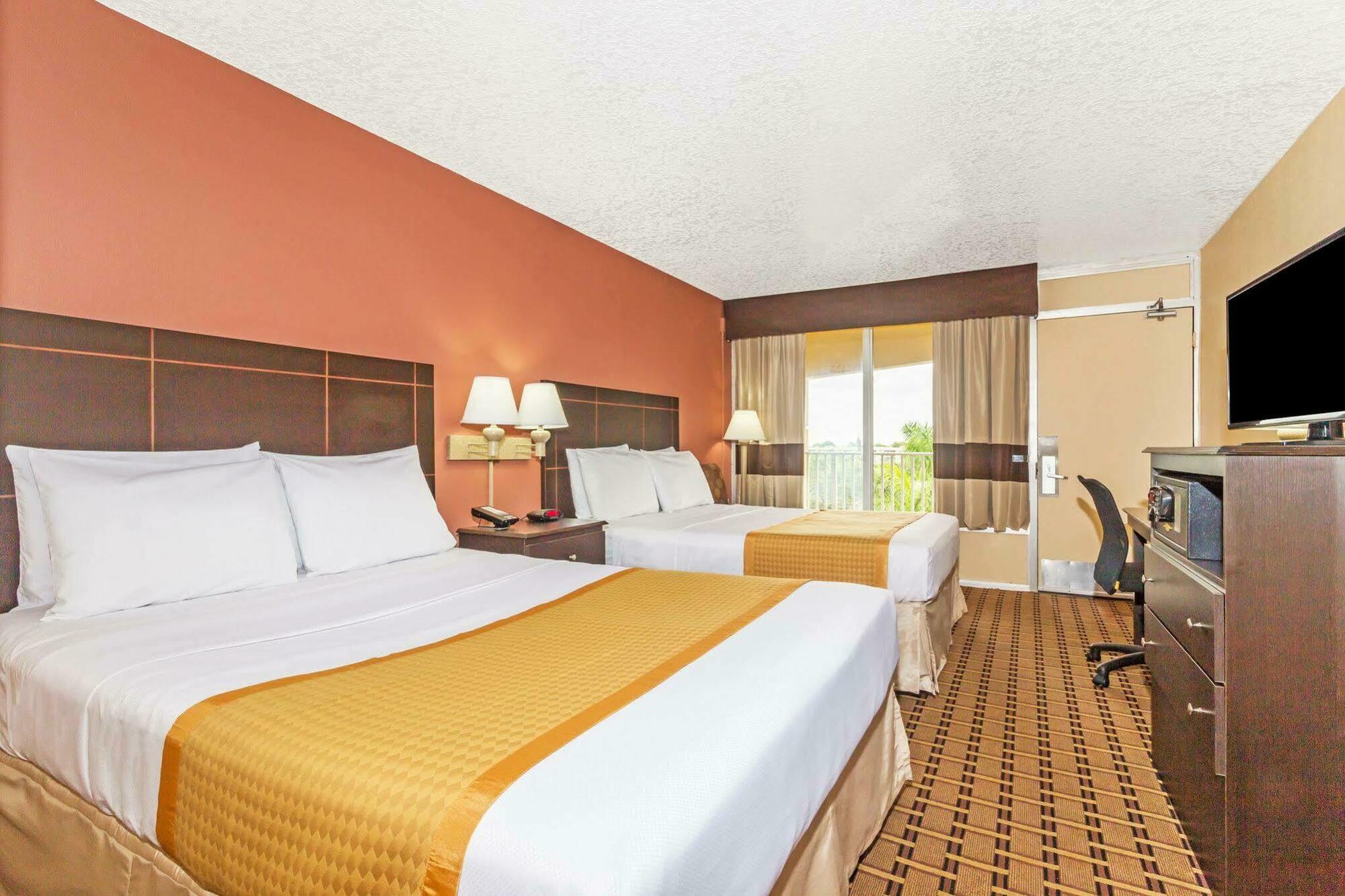 Days Inn By Wyndham Fort Lauderdale-Oakland Park Airport N Luaran gambar